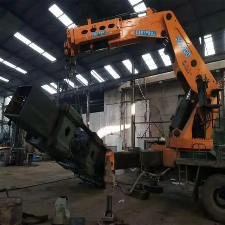 禹王台130吨折臂吊车出租吊机租赁附近电话